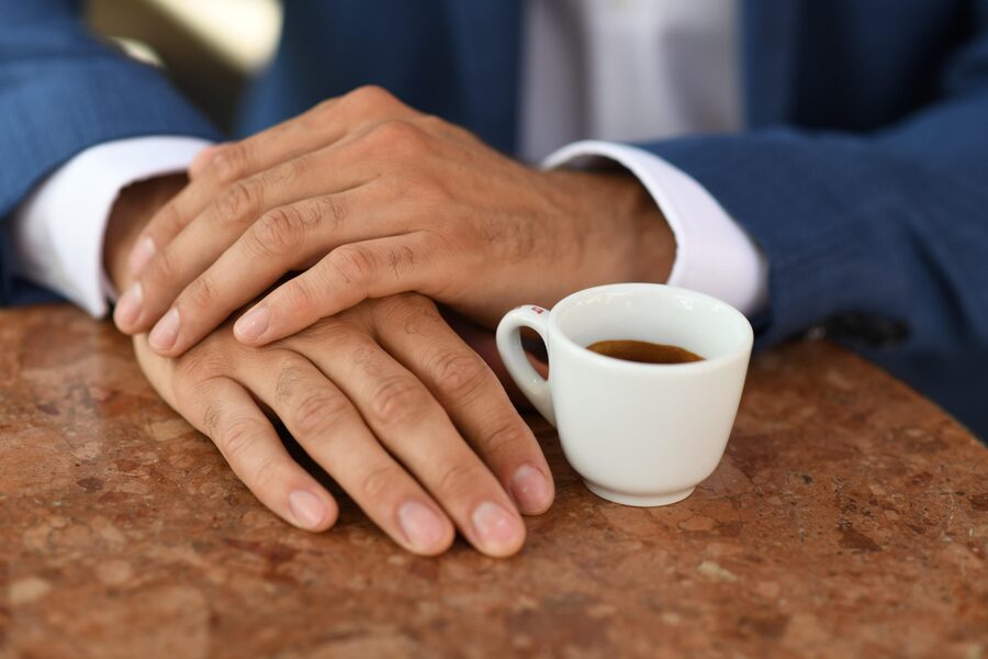 Peter Obster als Handmodel