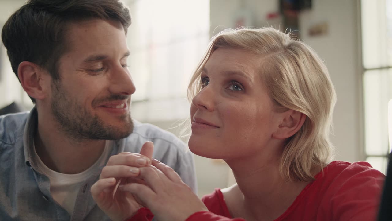 Novartis — Spot mit Peter Obster